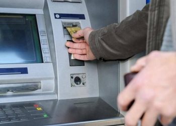 Bu şəxslərə hər ay 1700 manat ödənilir