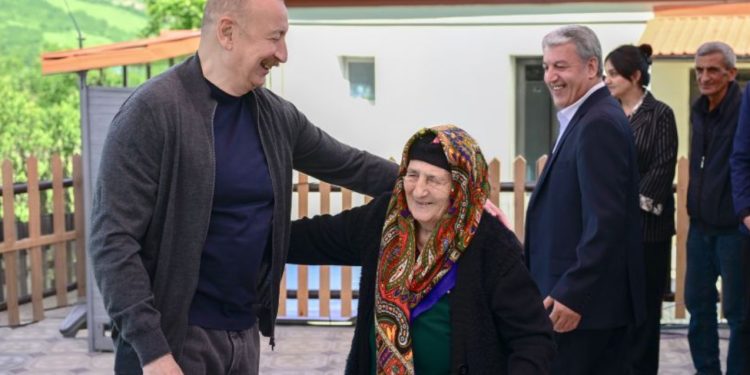 Prezident Şuşaya getdi - Video - Yenilənib