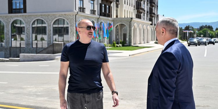 İlham Əliyev Xankəndidə açılışlarda - Fotolar - Yenilənib