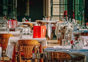 Yüksək musiqi səsləndirən məşhur restoran cərimələndi - DİN-dən AÇIQLAMA