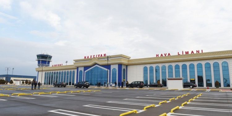 Naxçıvanda AZAL əməkdaşları saxlanılıb - 60 manatlıq bileti 200 manata satırmışlar...