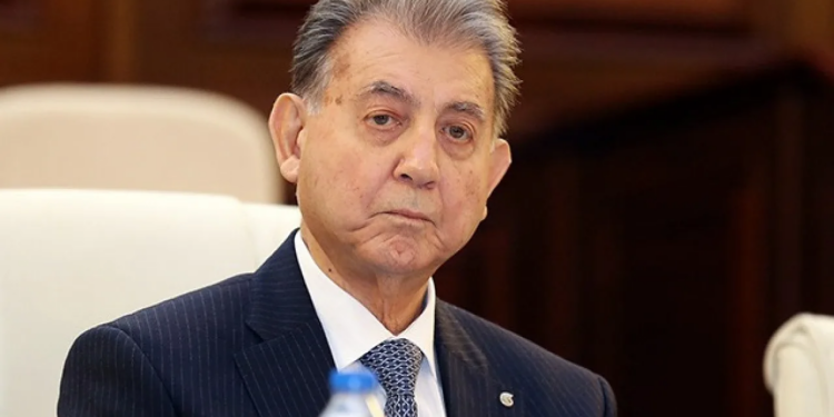 Akif Əlizadə işdən çıxarıldı