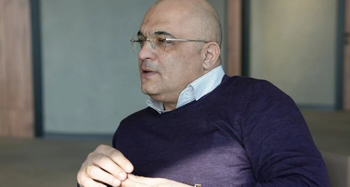 Eynulla Fətullayev saytını neçəyə satıb? - Fantastik rəqəm