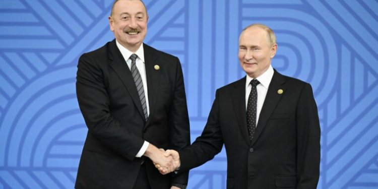 İlham Əliyev Putini təbrik etdi