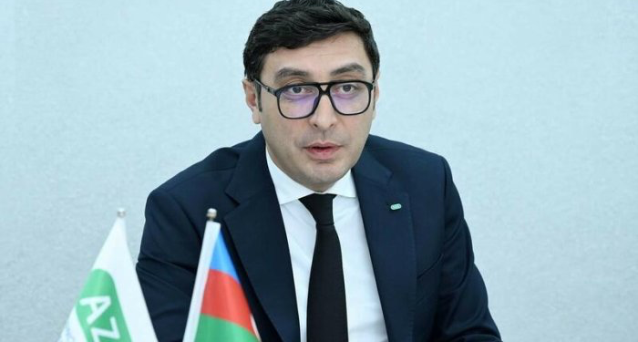Nazir rəis müavinini vəzifəsindən azad etdi - FOTO