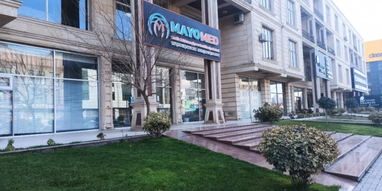 Azərbaycanın məşhur klinikası bağlandı - FOTO