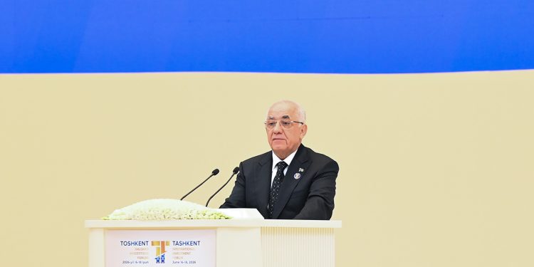 Əli Əsədov V Daşkənd Beynəlxalq İnvestisiya Forumunda - Fotolar