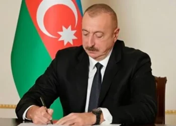 Prezident daha iki fərman imzaladı